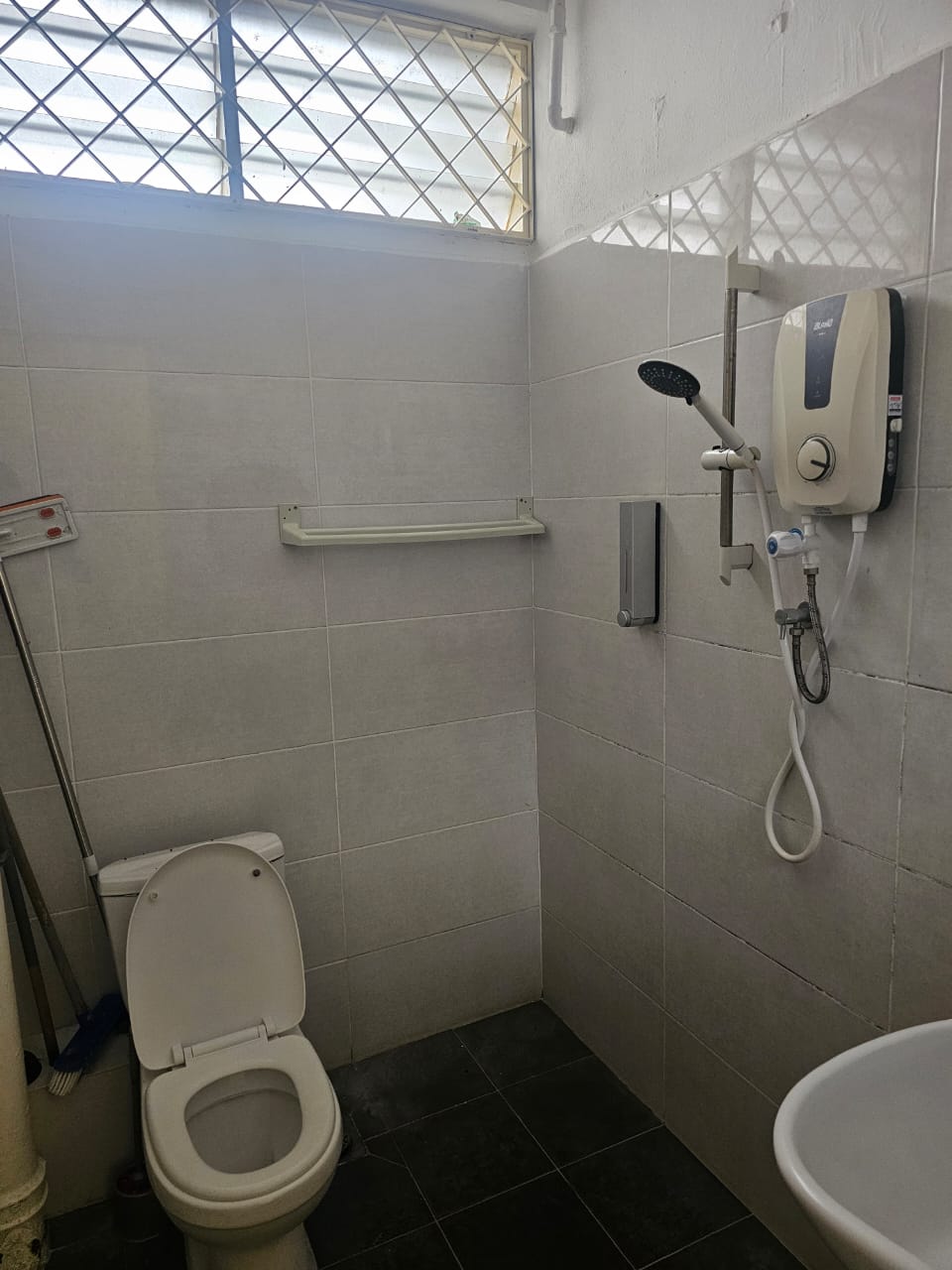 Excel House Apartment For Sale