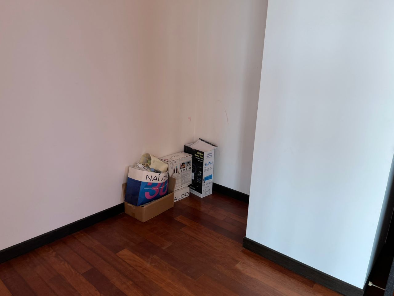 Fettes Residences Condominium For Sale | 2400sqft | 4R3B | RM616.67psf
