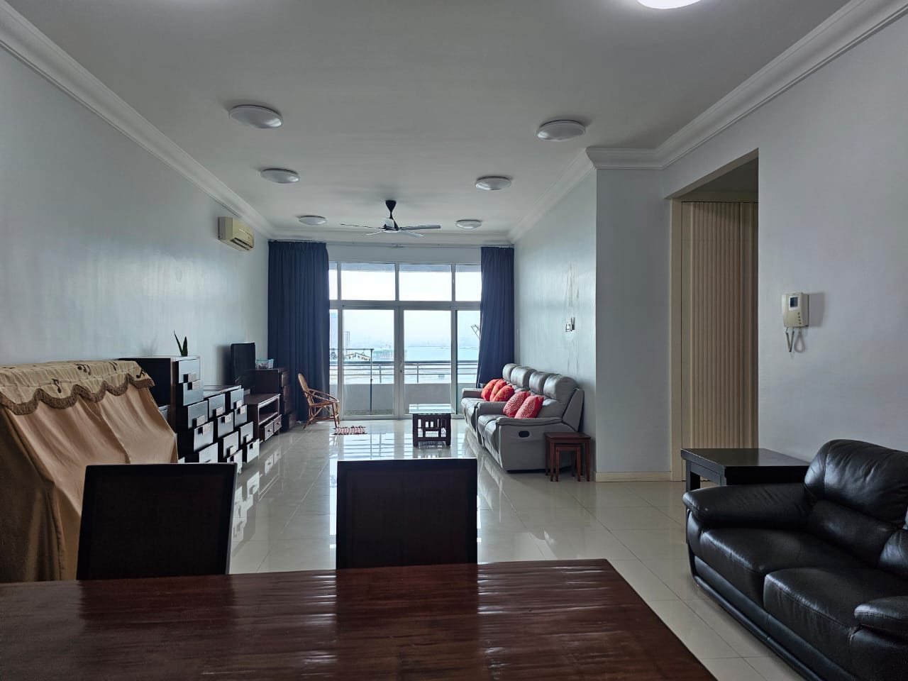 Fettes Residences Condominium For Sale | 2400sqft | 4+1R4B | RM687.50psf