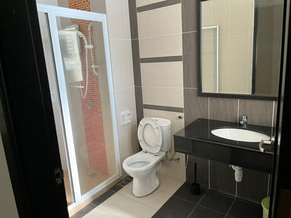 Fettes Residences Condominium For Sale | 2400sqft | 4R3B | RM616.67psf