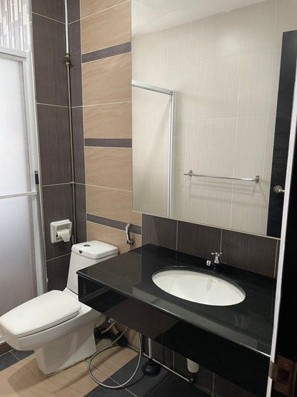 Fettes Residences Condominium For Sale | 2400sqft | 5+1R4B | RM750psf