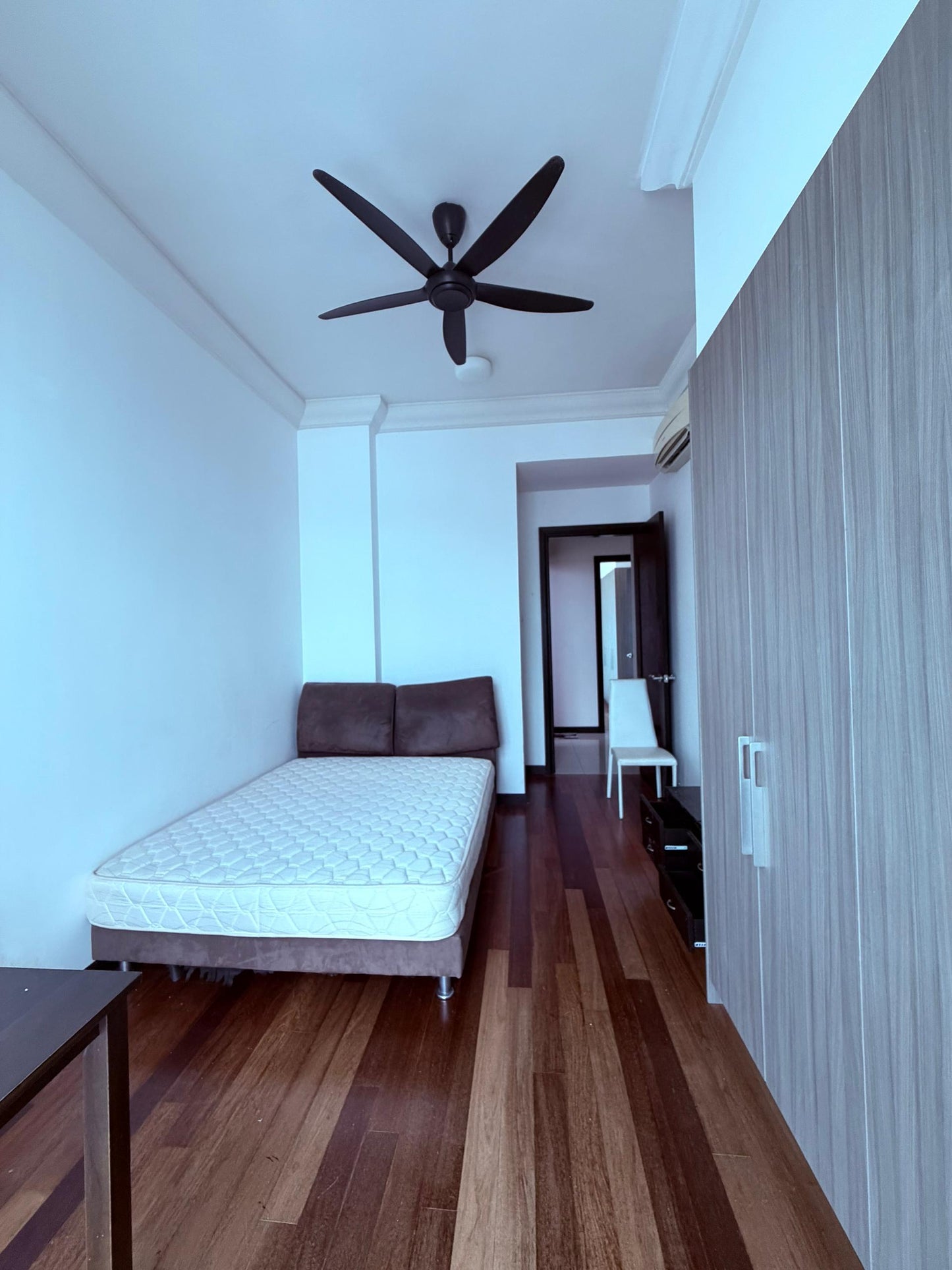 Fettes Residences Condominium For Sale | 2000sqft | 4+1R3+1B | RM695psf
