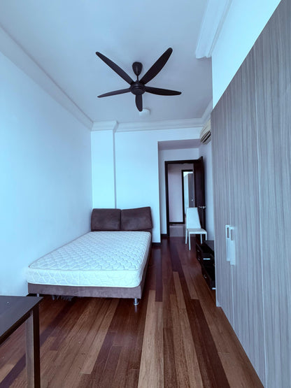 Fettes Residences Condominium For Sale | 2000sqft | 4+1R3+1B | RM695psf