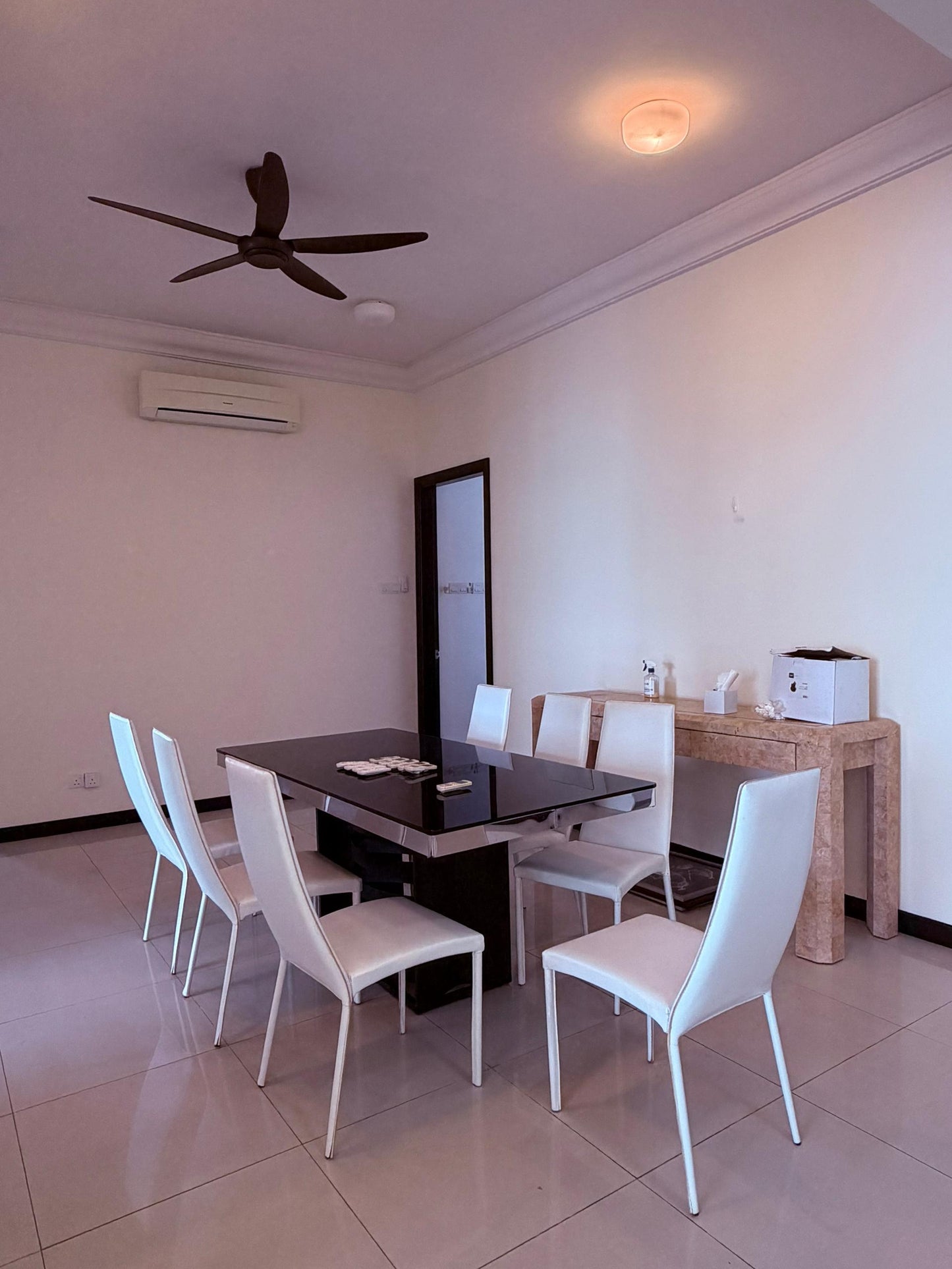 Fettes Residences Condominium For Sale | 2000sqft | 4+1R3+1B | RM695psf
