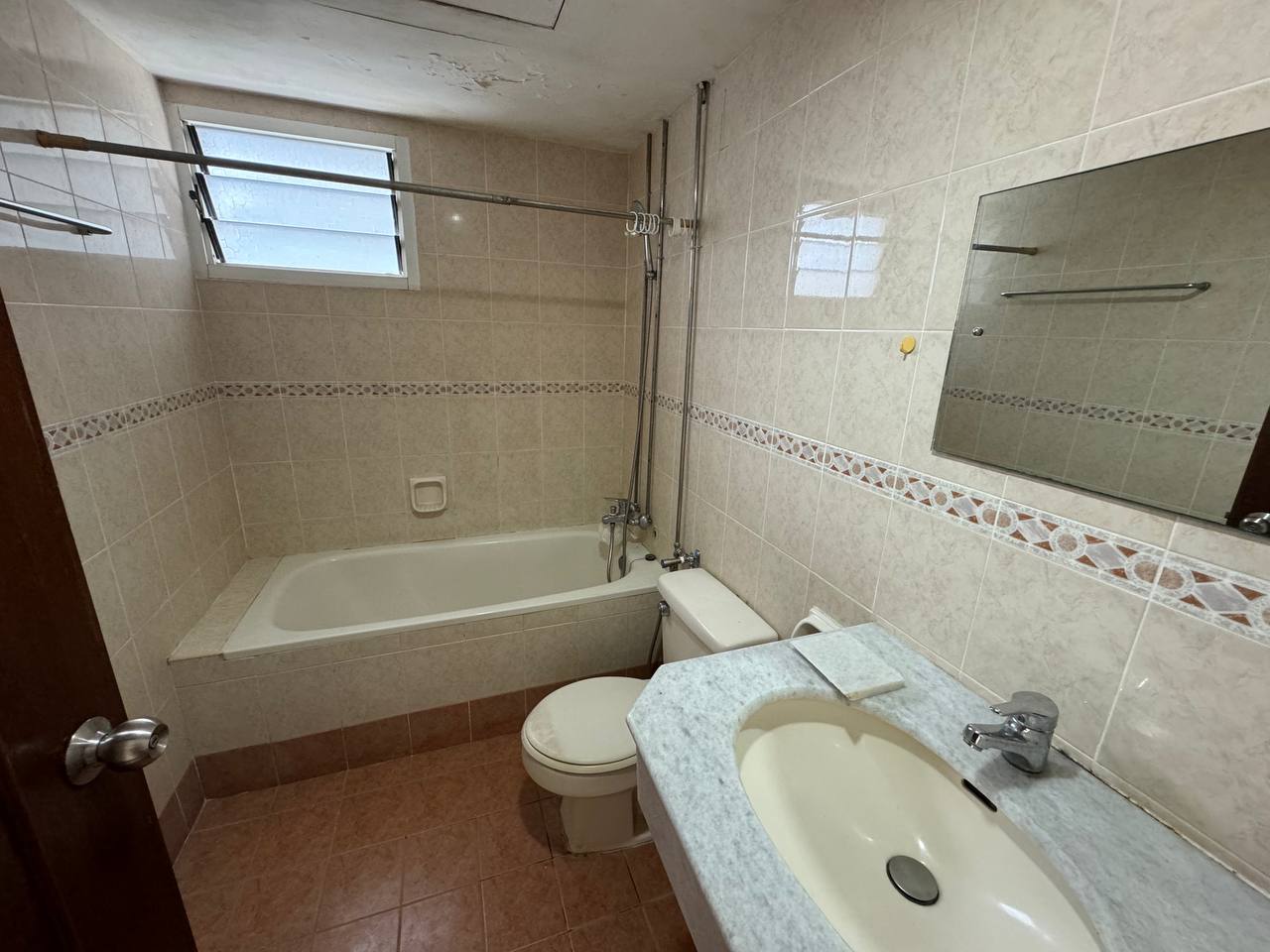 Gurney Park Condominium For Sale | 970sqft | 3R2B | RM706.18psf