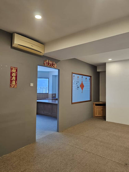 Gurney Tower Office For Rent