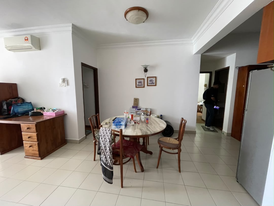 Gurney Park Condominium For Sale | 970sqf | 3R2B | RM690.72psf