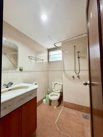 Gurney Park Condominium For Sale | 900sqft | 3R2B | RM755.56psf