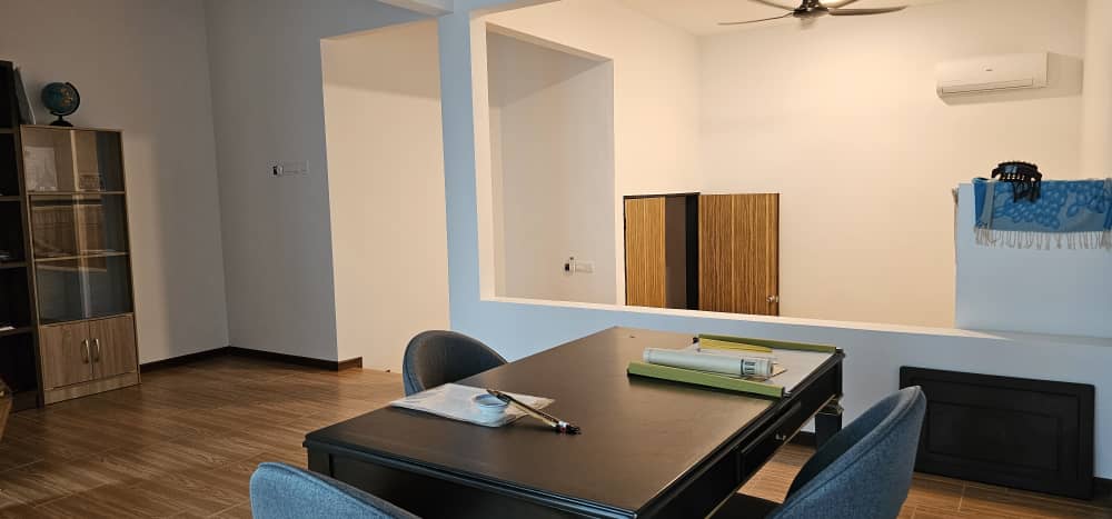 98 Greenlane Landed House For Sale