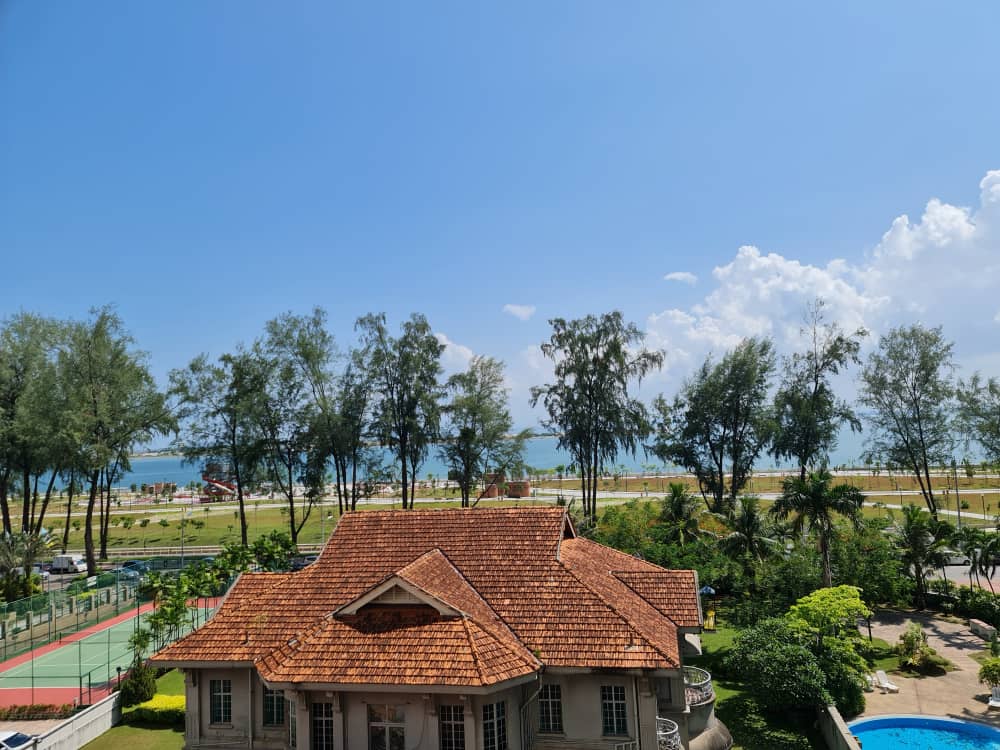 Gurney Beach Resort Condominium For Sale