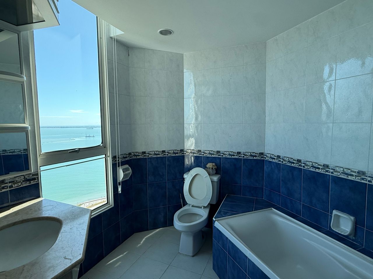 Gurney Beach Resort Condominium For Sale