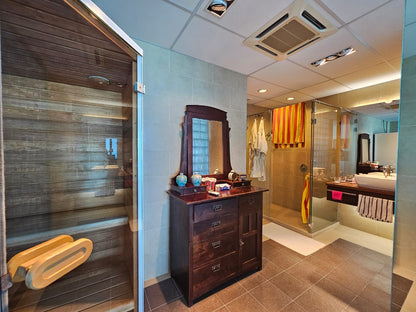 Sri Golden Bay Condominium For Sale