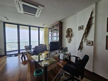 Sri Golden Bay Condominium For Sale