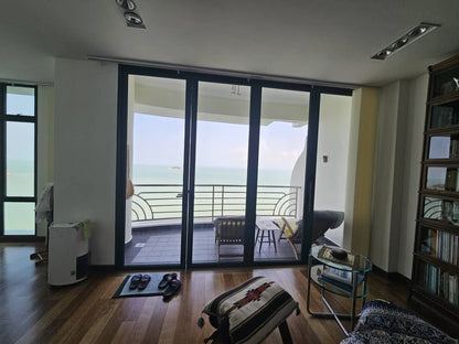 Sri Golden Bay Condominium For Sale