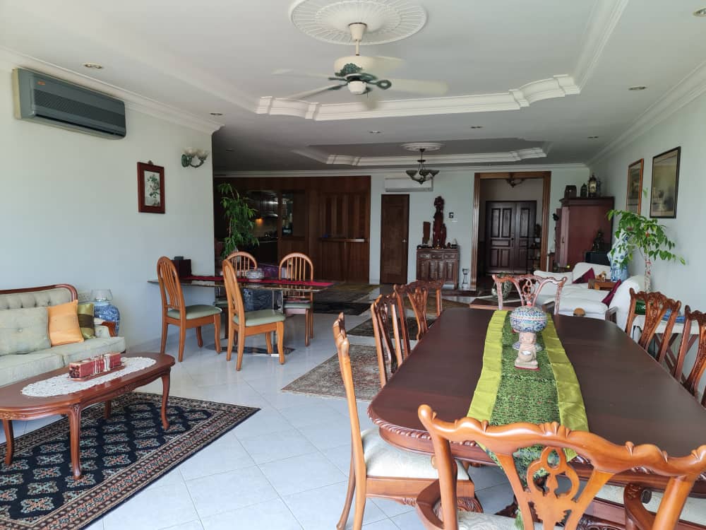 Gurney Beach Resort Condominium For Sale