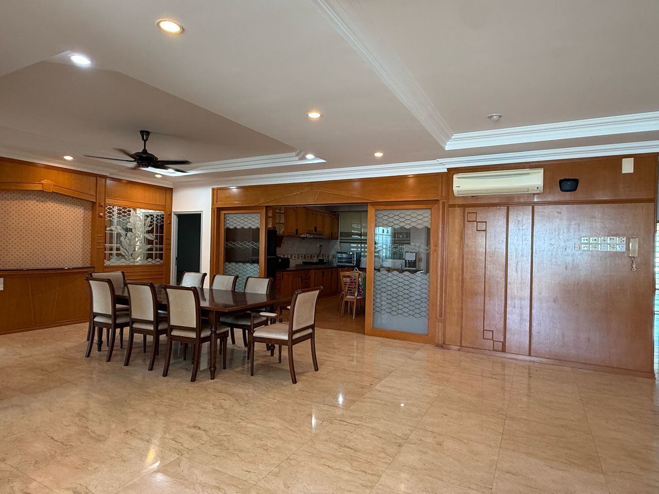 Gurney Beach Resort Condominium For Sale