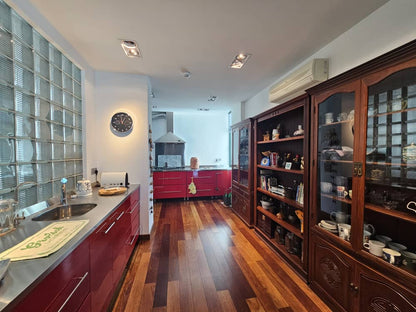 Sri Golden Bay Condominium For Sale