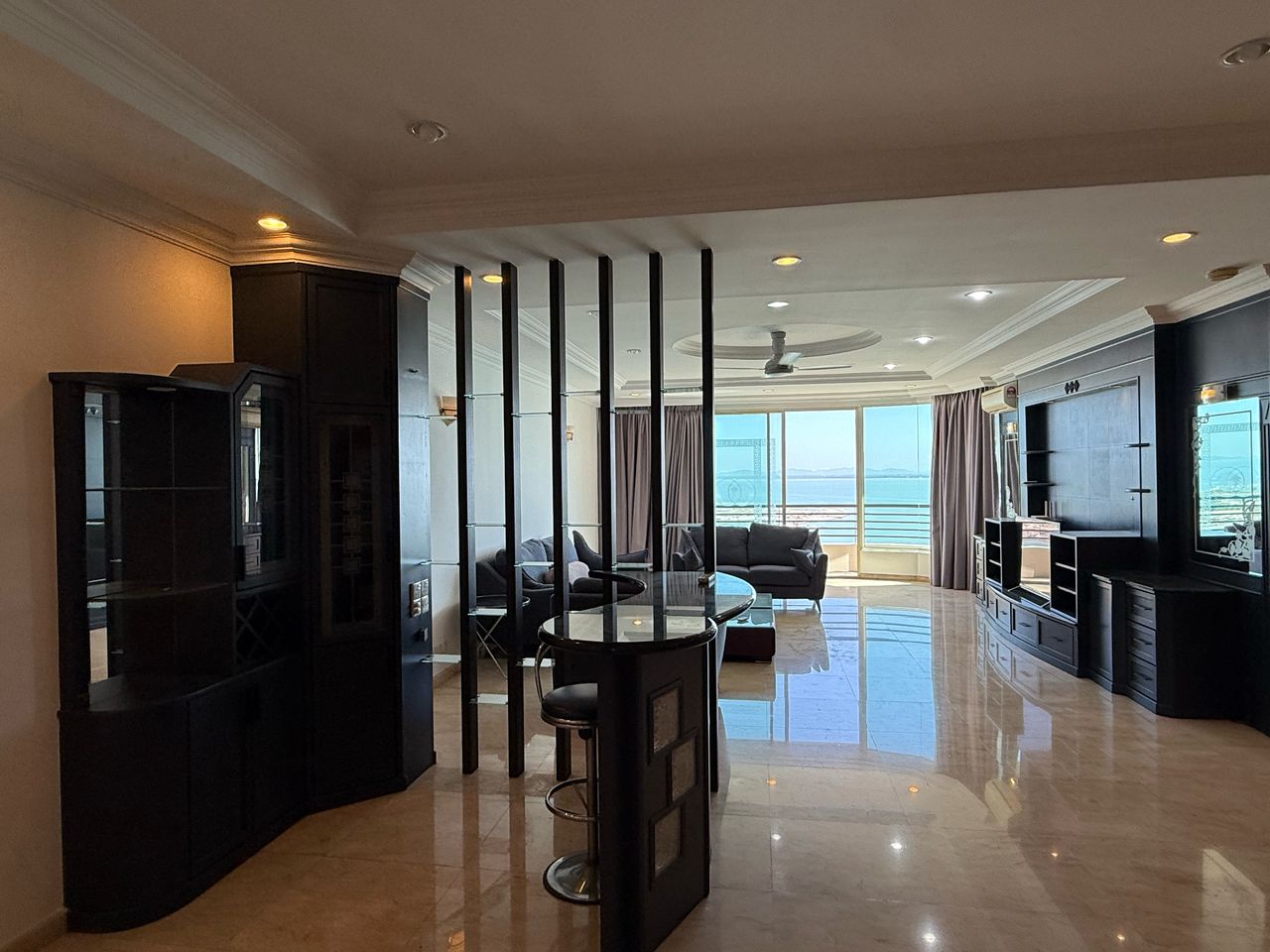 Gurney Beach Resort Condominium For Sale