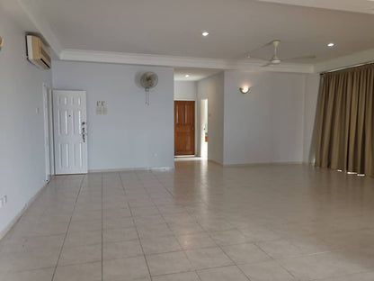 Sri Golden Bay Condominium For Sale | 2300sqft | 3+1R4B | RM826.09psf