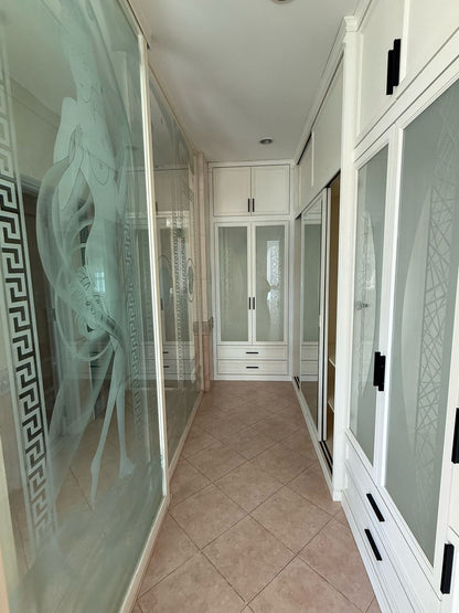 Gurney Beach Resort Condominium For Sale