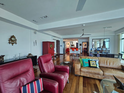 Sri Golden Bay Condominium For Sale