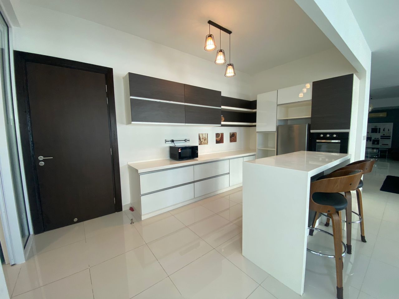 Gurney Paragon Condominium For Rent | 3000sqft | 3+1R4B | RM2.40psf