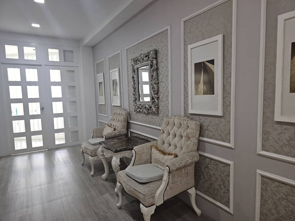 Gurney Paragon Condominium For Rent