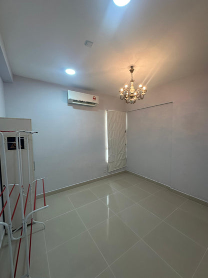 Gurney Park Condominium For Sale