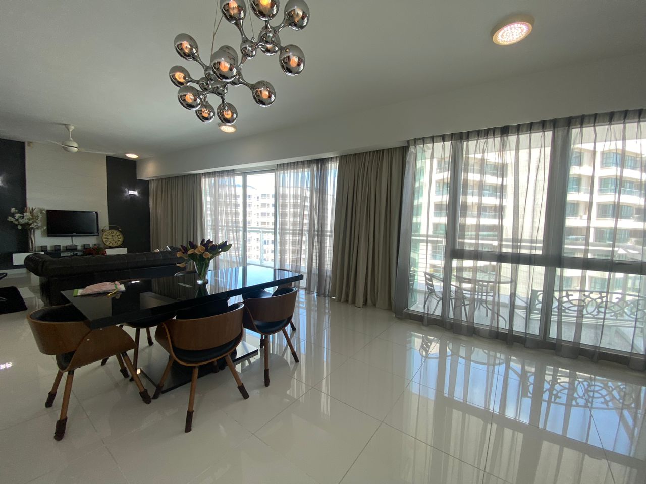 Gurney Paragon Condominium For Rent | 3000sqft | 3+1R4B | RM2.40psf