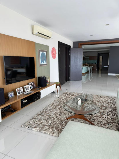 Gurney Paragon Condominium For Rent