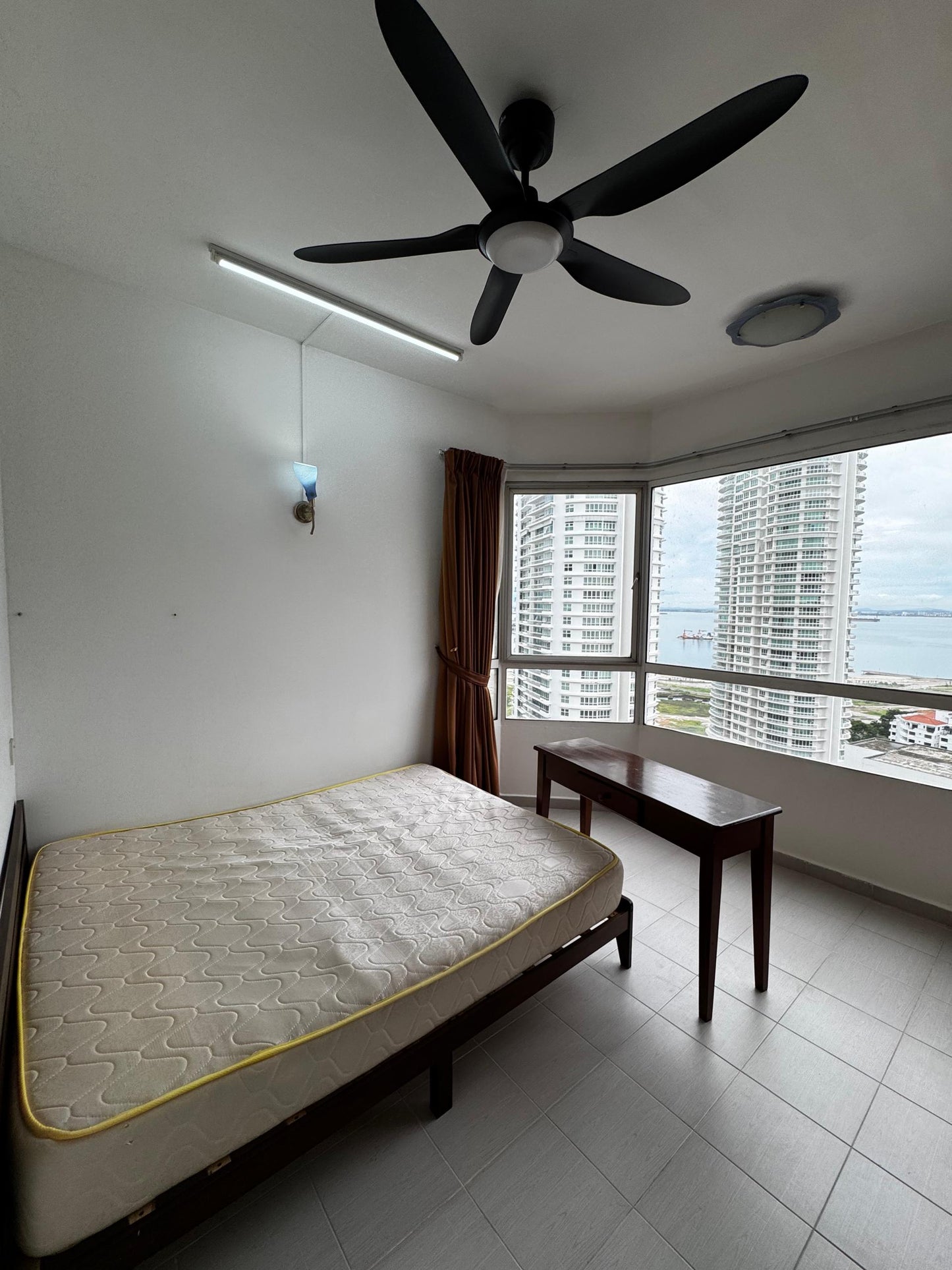 Gurney Park Condominium For Sale | 970sqft | 3R2B | RM706.19psf