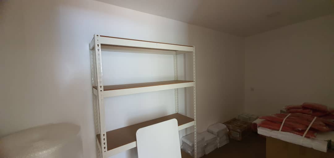 Gottlieb Road Commercial Bungalow For Sale