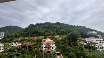 Hillcrest Residences Condominium For Sale