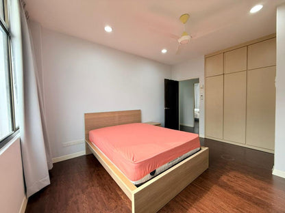 Horizon Tower Condominium For Sale