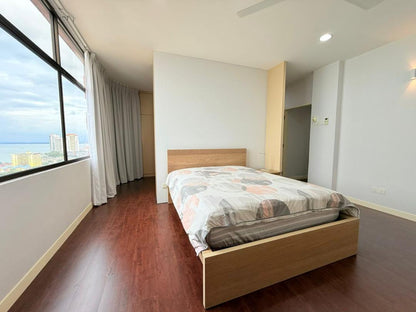 Horizon Tower Condominium For Sale
