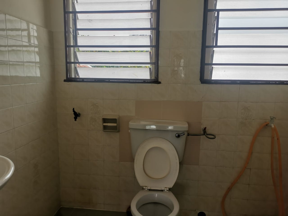 Tanjung Bungah Landed House For Sale | 2300sqft | 3+1R1+1B | RM 1082.61psf (floor) | RM529.45psf (land)