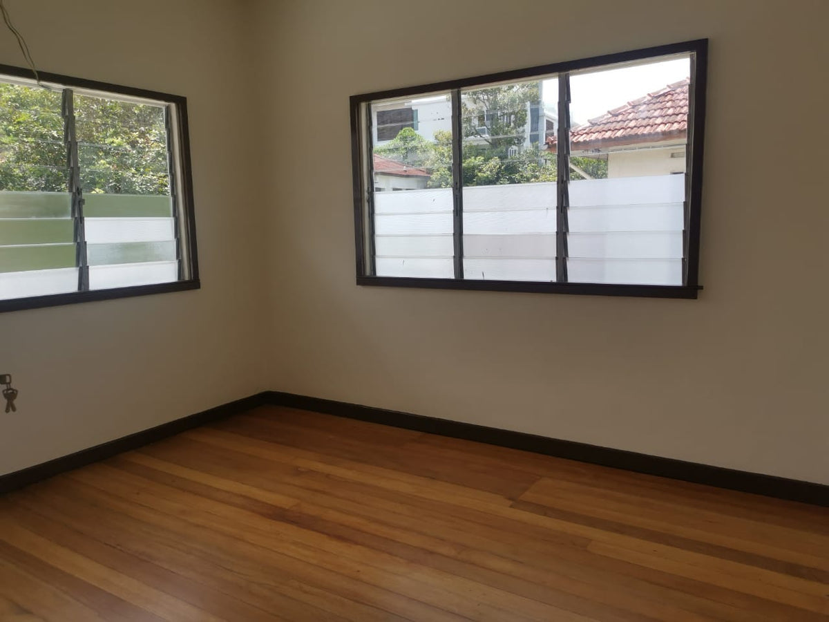 Tanjung Bungah Landed House For Sale | 2300sqft | 3+1R1+1B | RM 1082.61psf (floor) | RM529.45psf (land)