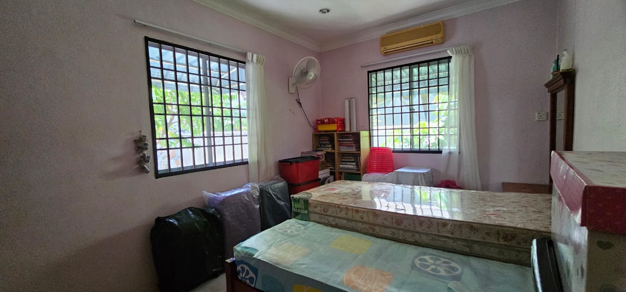 Tanjung Bungah Bungalow For Sale