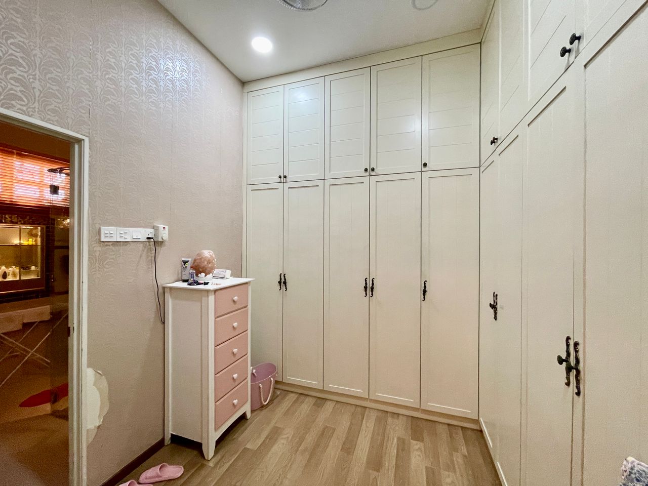 Greenlane Landed House For Sale