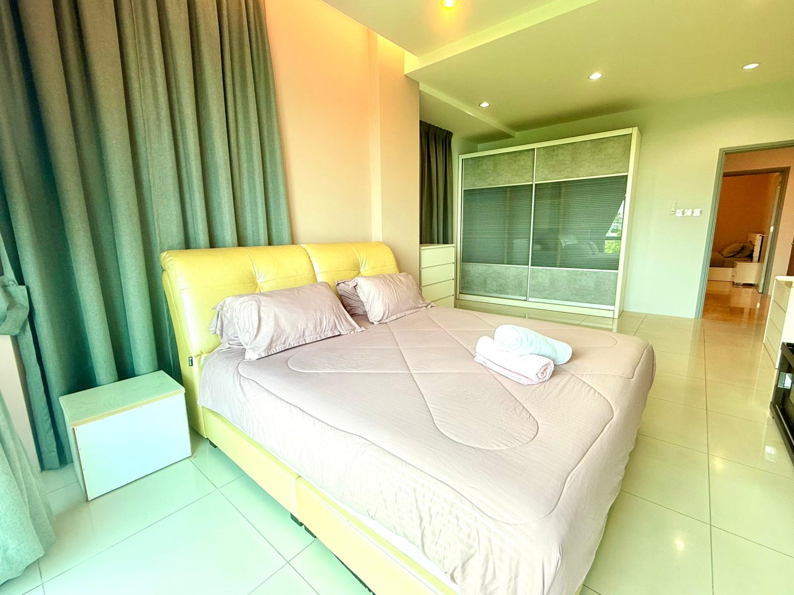 Moonlight Bay Condominium For Rent