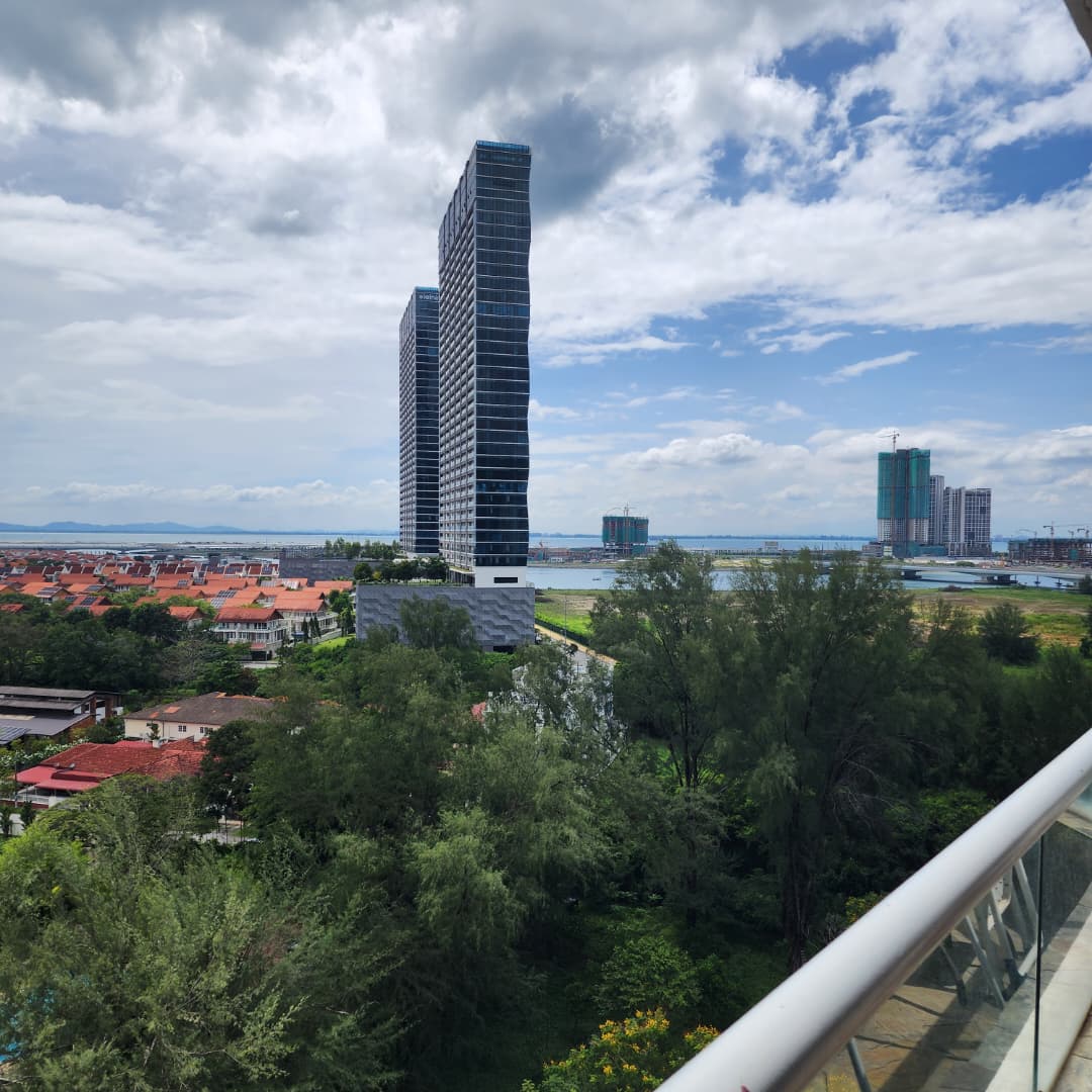 Marina Bay Condominium For Sale | 1079sqft | 3R2B | RM500.46psf