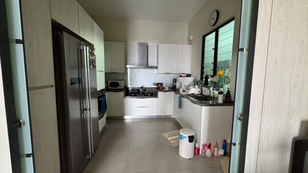 Mira Residence Condominium For Sale | 1635sqft | 3+1R2B | RM862.39psf
