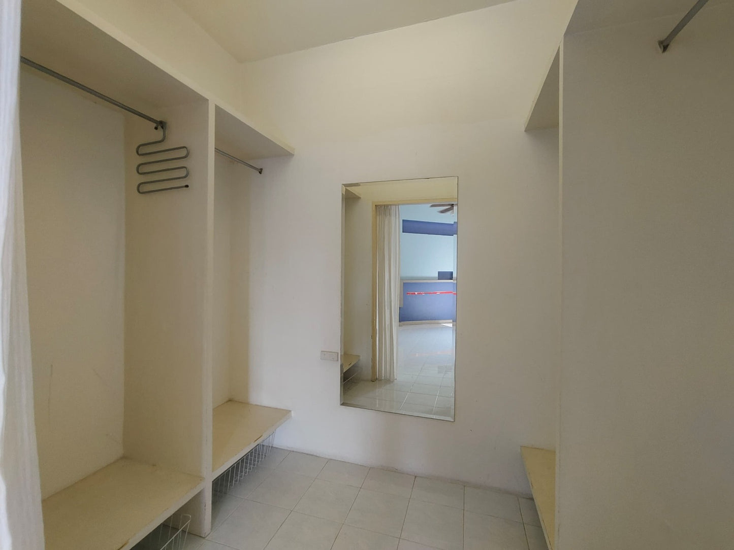 Marina Bay Condominium For Sale