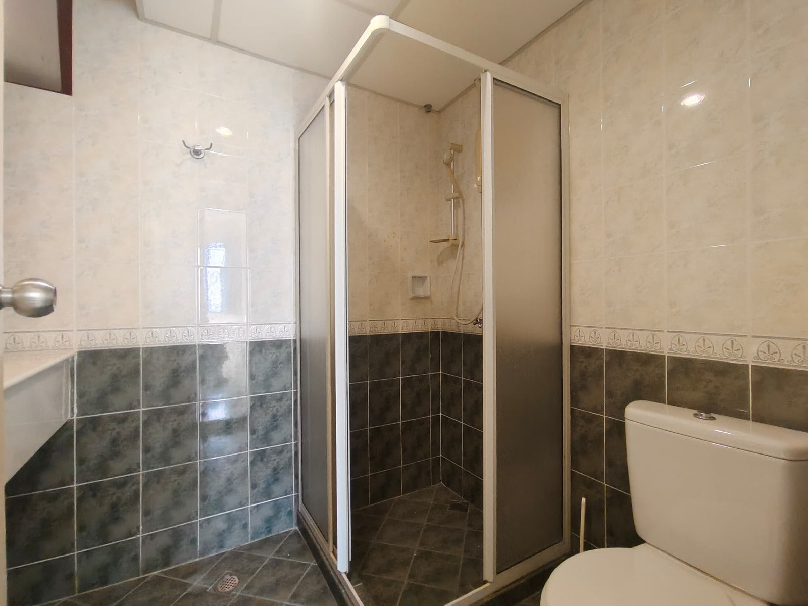 Marina Bay Condominium For Sale