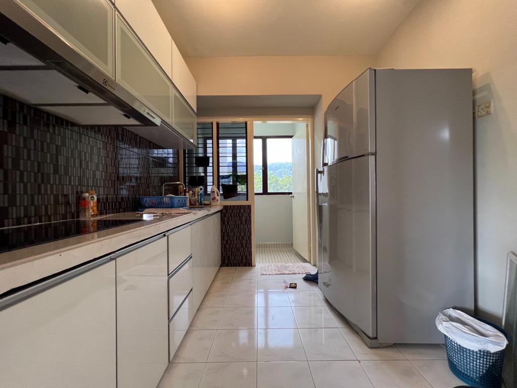 Marina Bay Condominium For Sale