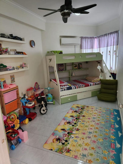 Marina Bay Condominium For Sale | 1593sqft | 3+1R3B | RM482.11psf