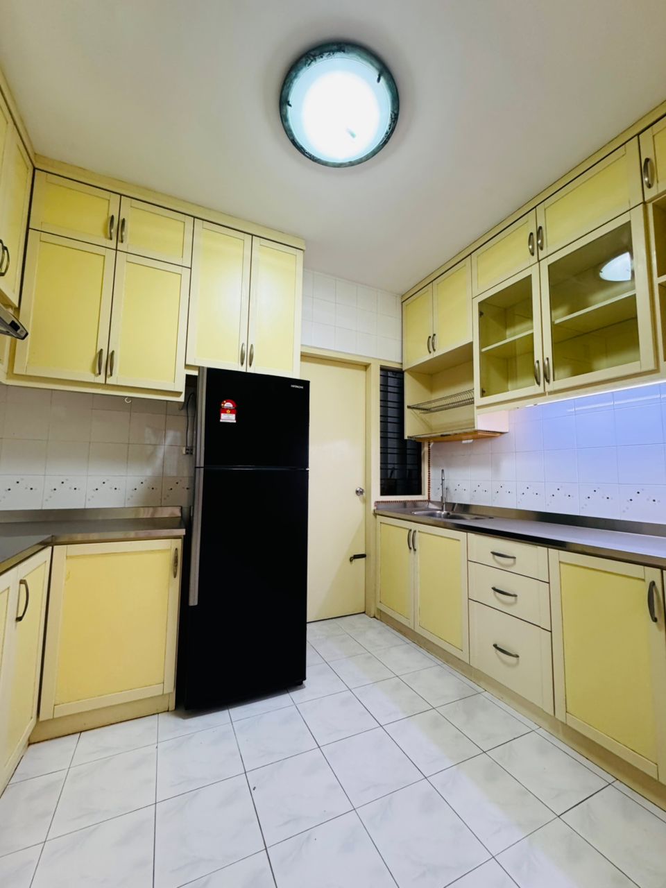 Marina Bay Condominium For Sale