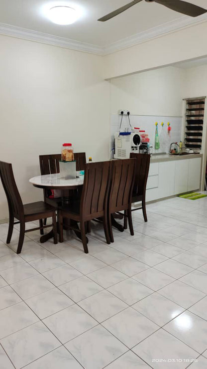 Marina Bay Condominium For Sale