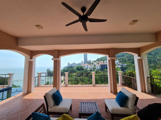 Moonlight Bay Bungalow For Sale