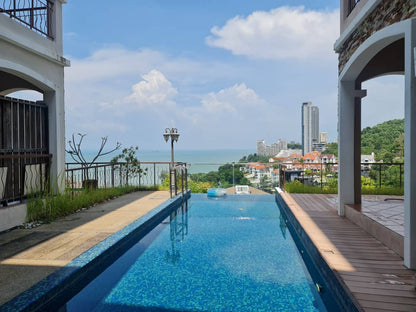 Moonlight Bay Bungalow For Sale